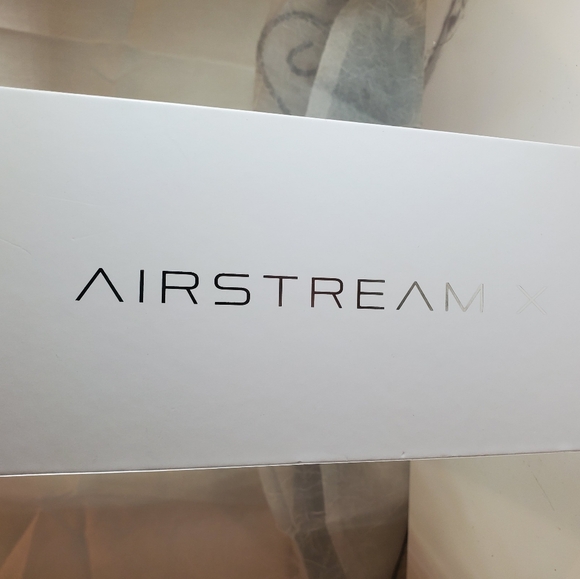 NEW Airstream X Wireless Bluetooth High Definition Headphones Black - Picture 3 of 9